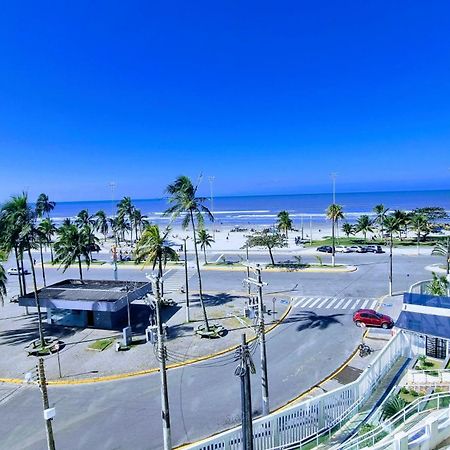 Apto Em Frente Ao Mar - Predio Redondo Peruibe Ngoại thất bức ảnh